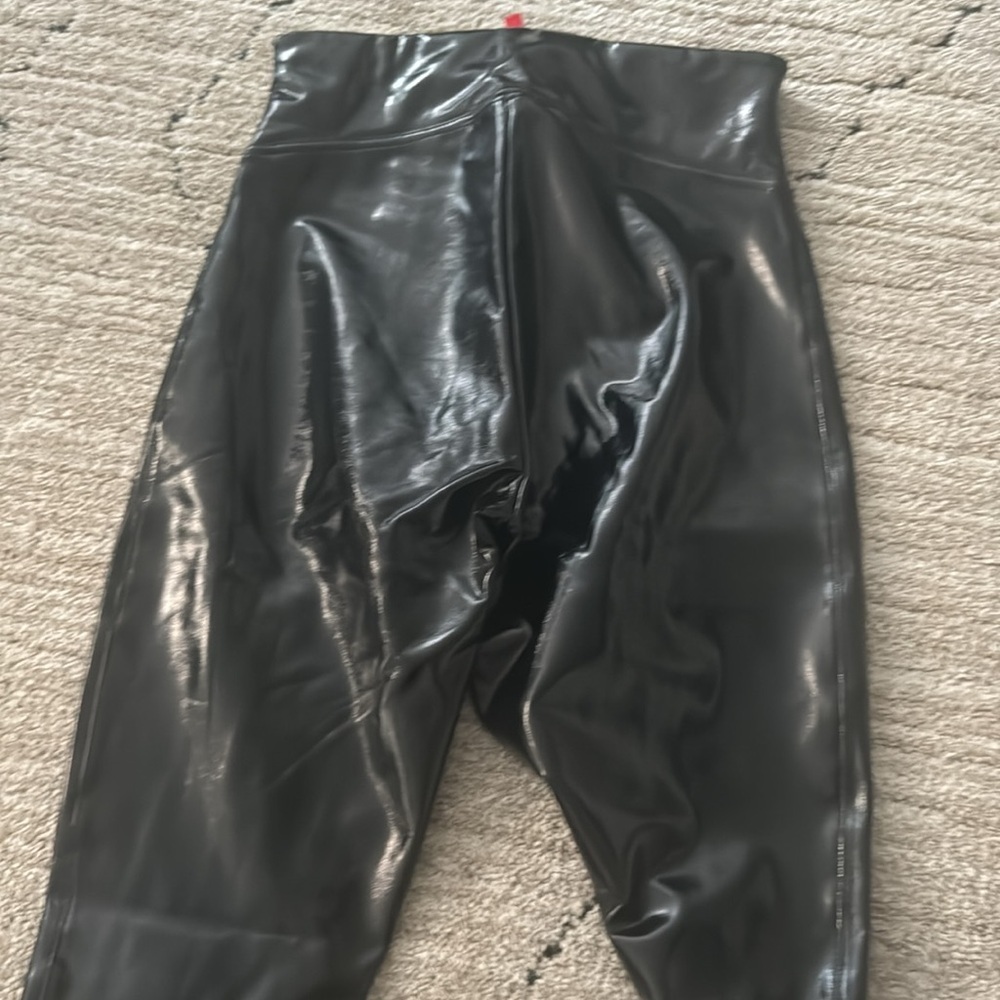 SPANX patent leather legging size small - Picture 4 of 4